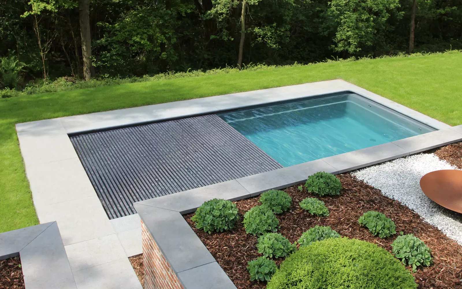 Reflection mit Cover Box. Stil und Sicherheit vereint. 